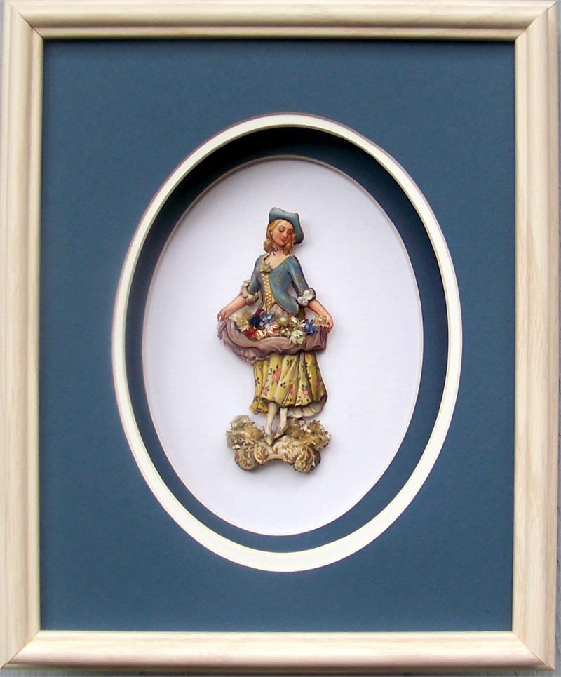 Shadow Box Frame SB1010 White Ash Size 8x10 Oval Mats for size 5x7